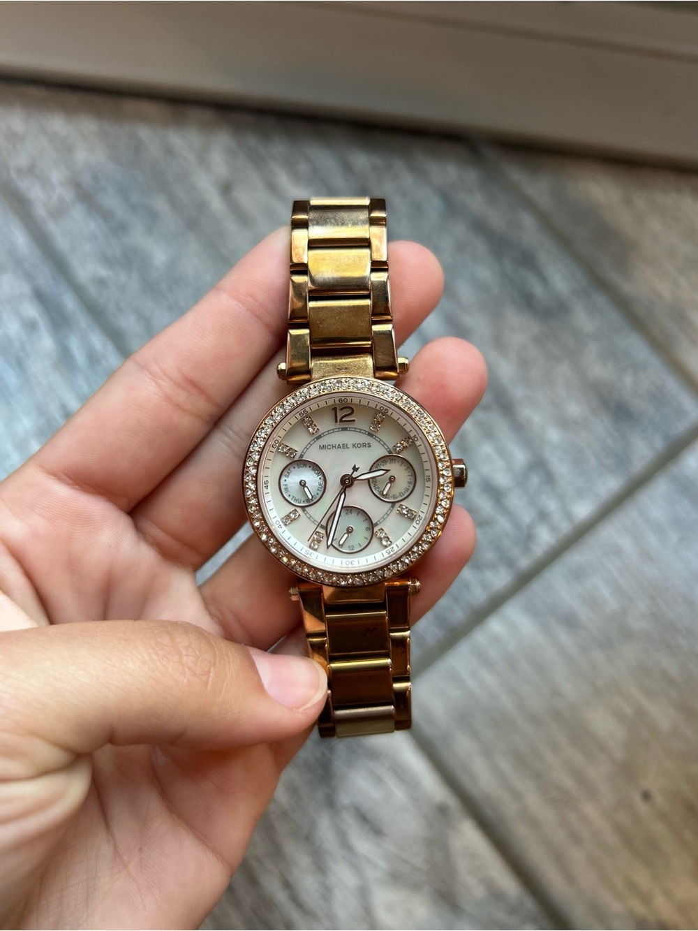 Micheal Kors MK5616 Rose Gold Watch, with New Battery and Extra Link